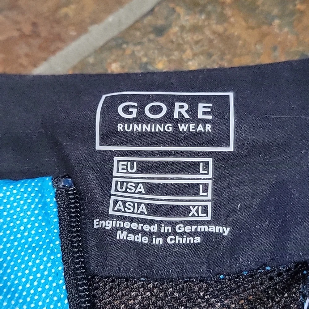 Gore running jacket - Picture 10 of 12